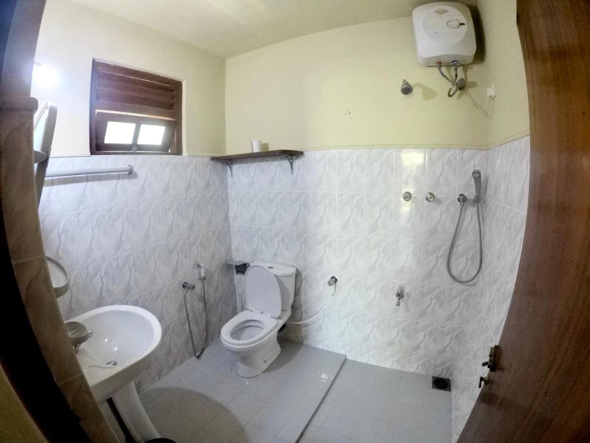 Moon Bridge Beach Resort Матара Екстериор снимка