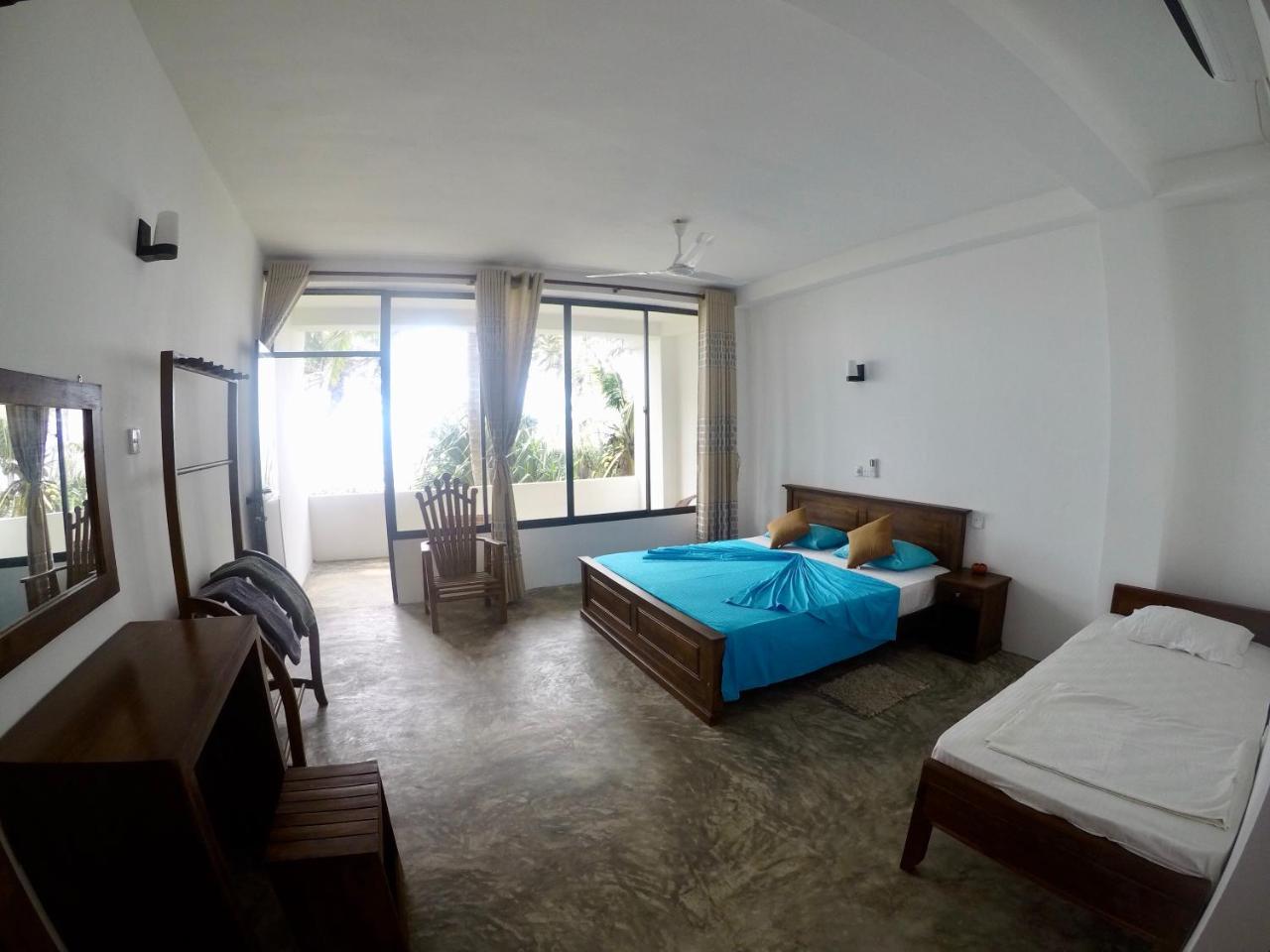 Moon Bridge Beach Resort Матара Екстериор снимка